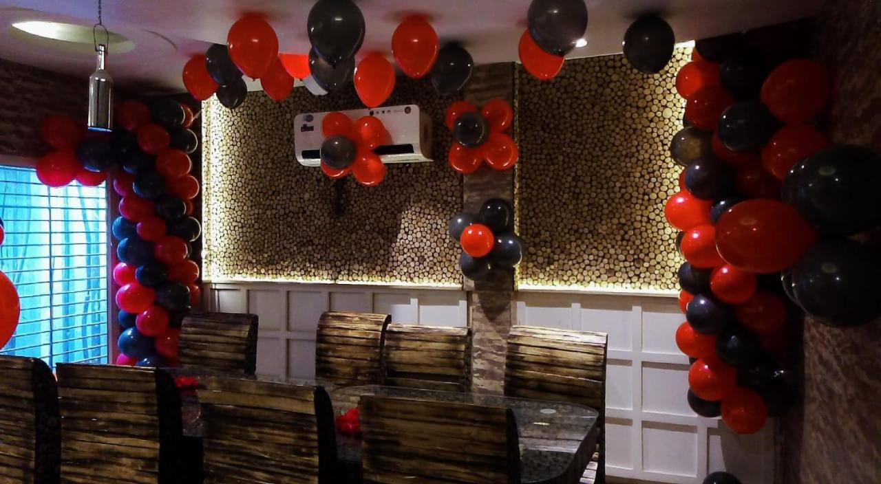 Hotel Yash Inn Mirzapur Екстер'єр фото